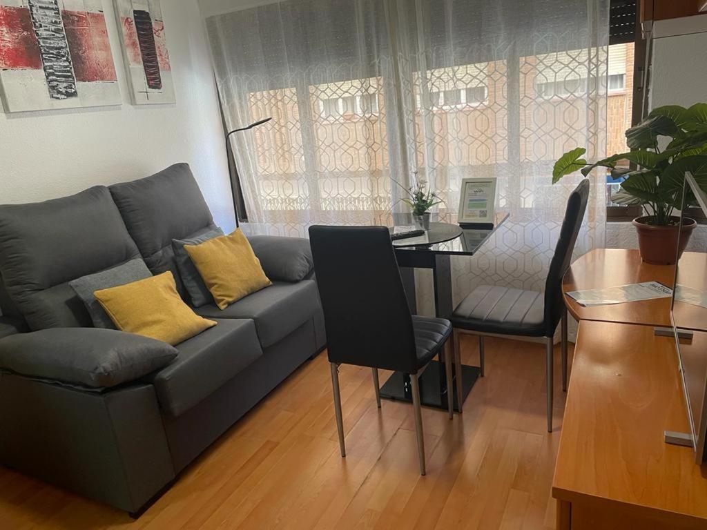 Apartamento De 1 Dormitorio En Buena Ubicacion Apartment Албасете Екстериор снимка